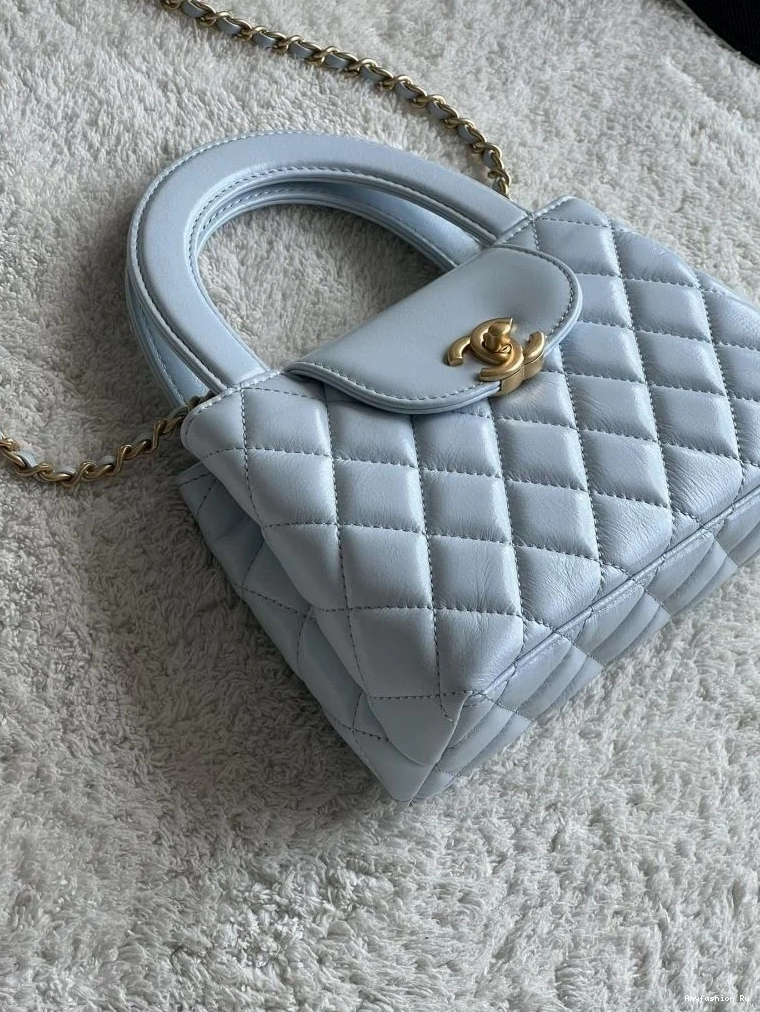 Top 52473 Handle Chanel Bags Sustainable 0819
